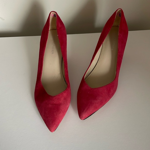 Marc Fisher Shoes - Mark Fisher Red Suede Block Heel Shoes size 9